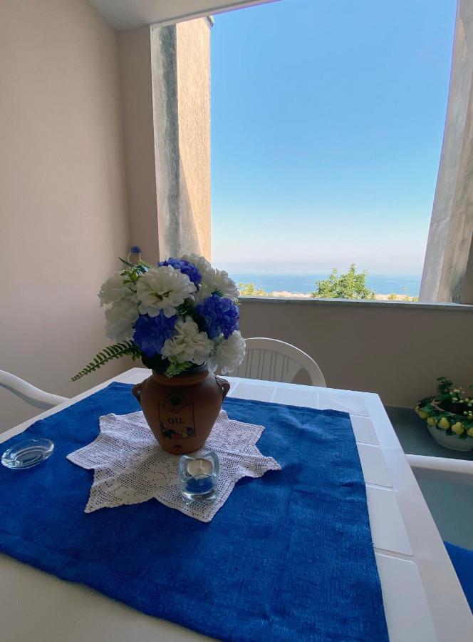 Achille Home B&B Sorrente Extérieur photo